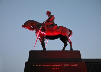 Odsłonięcie pomnika Józefa Piłsudskiego autorstwa prof. Mariana Molendy